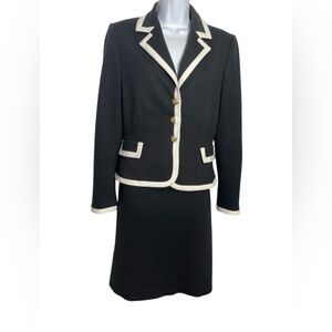 Tahari suit size 8 stunning black & cream skirt suit PERFECT‎ 🖤🖤🖤